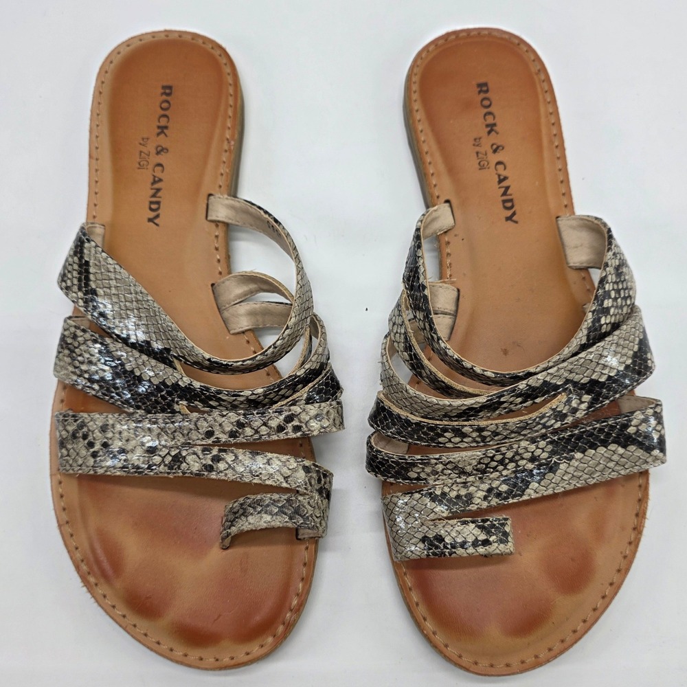 Rock & Candy Baylyn‎ Sandals Toe Loop Gray Snakeskin Strappy Flats Slides sz 6.5